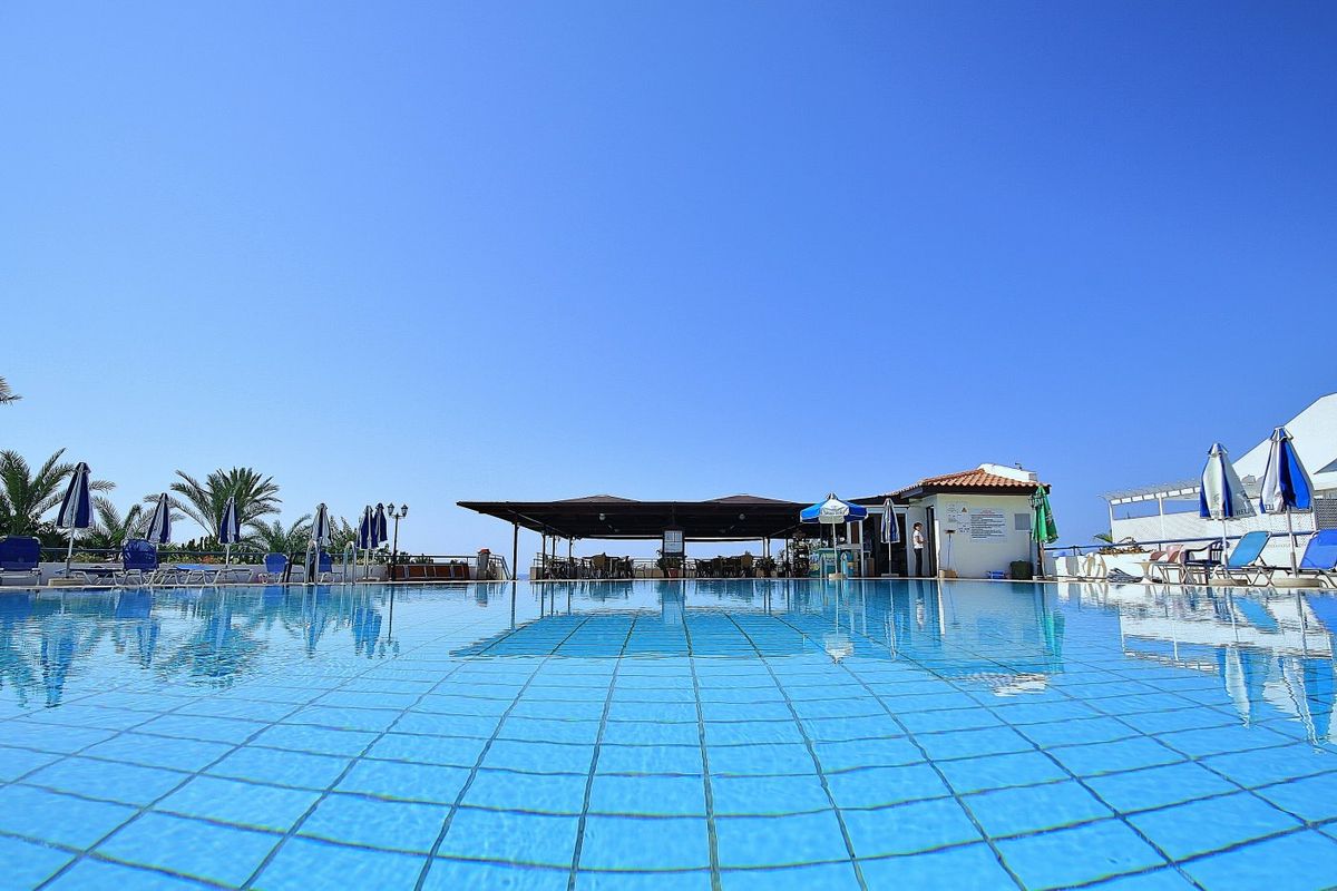 Helios Bay Hotel Apts фото 10