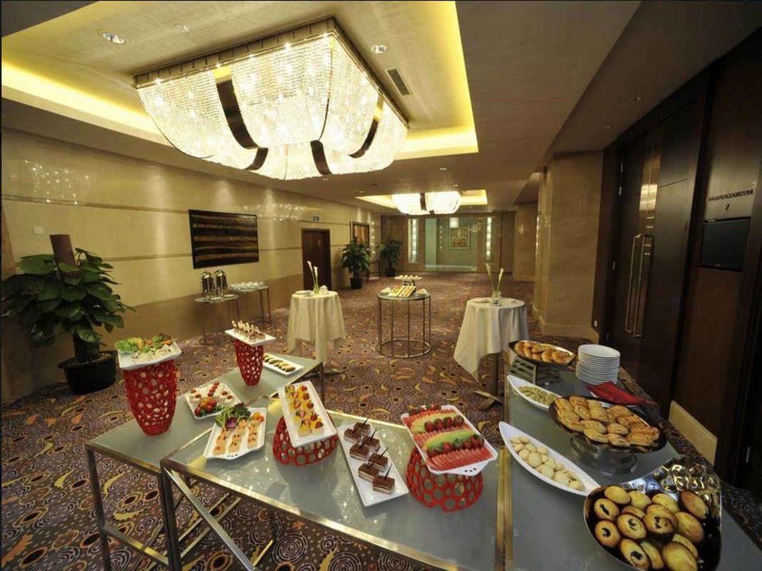 Grand Soluxe Zhongyou Hotel фото 7