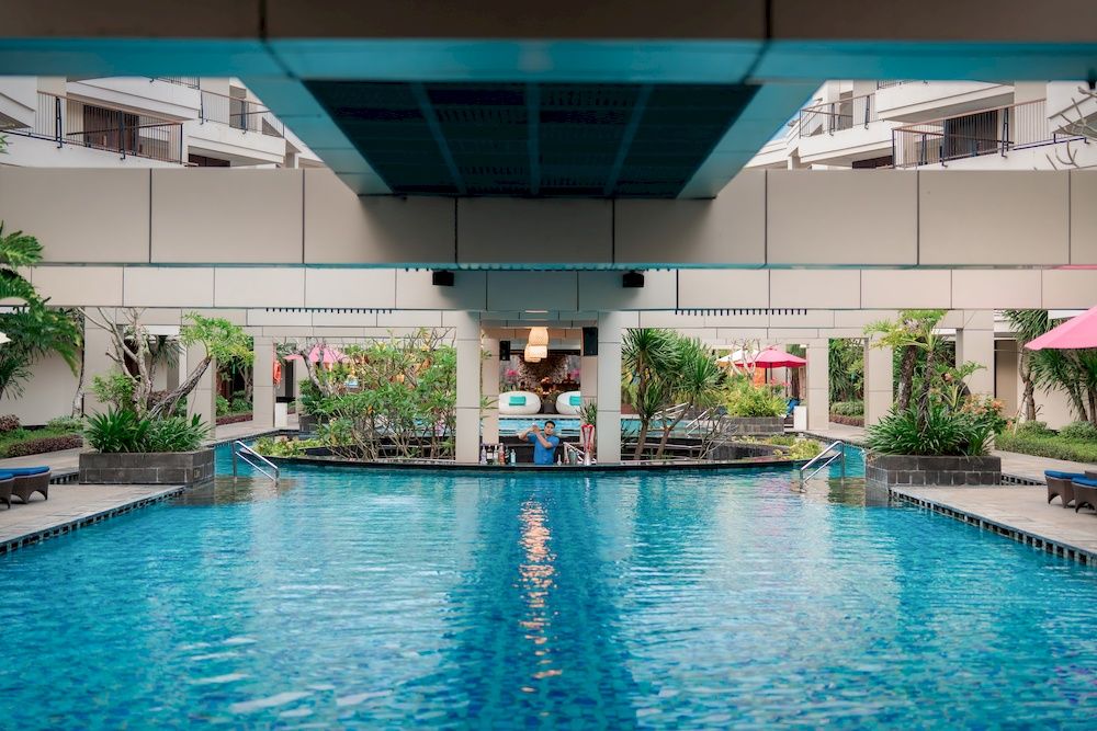 Vouk Hotel & Suites фото 52