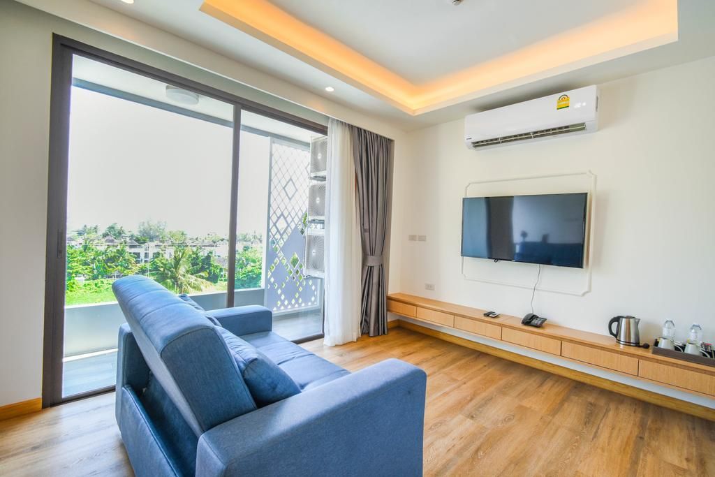 The Aristo Resort Surin Beach фото 16