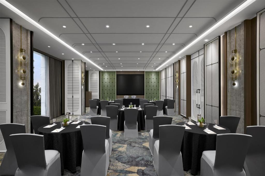 Radisson Mumbai Goregaon фото 42
