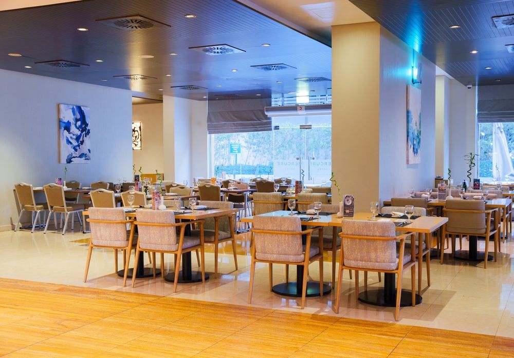 Mercure Dubai Barsha Heights фото 82
