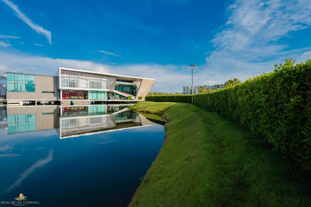 Wyndham Phuket Airport фото 39
