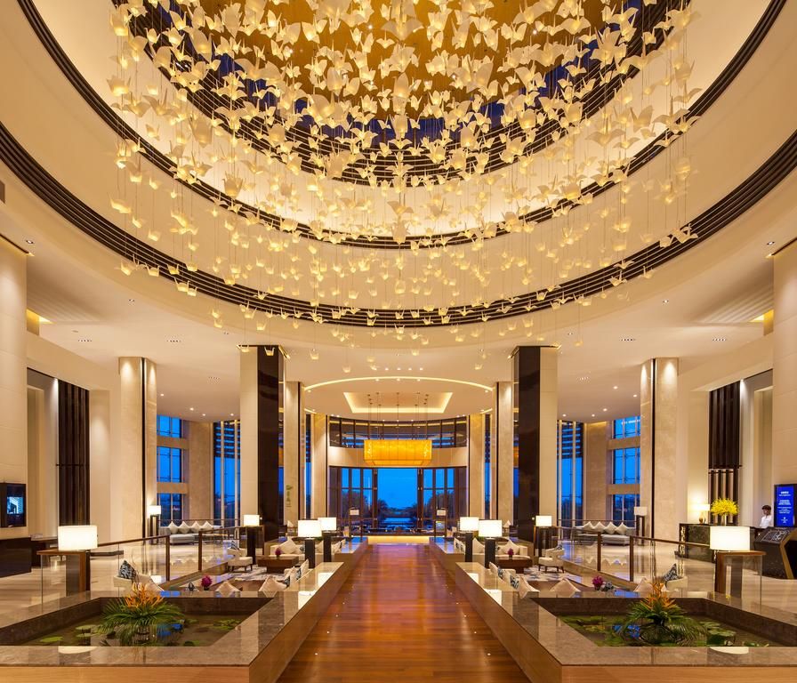 Thousand Cranes Sanya Yazhou Bay Int'l Exchange Centre, Curio by Hilton фото 12