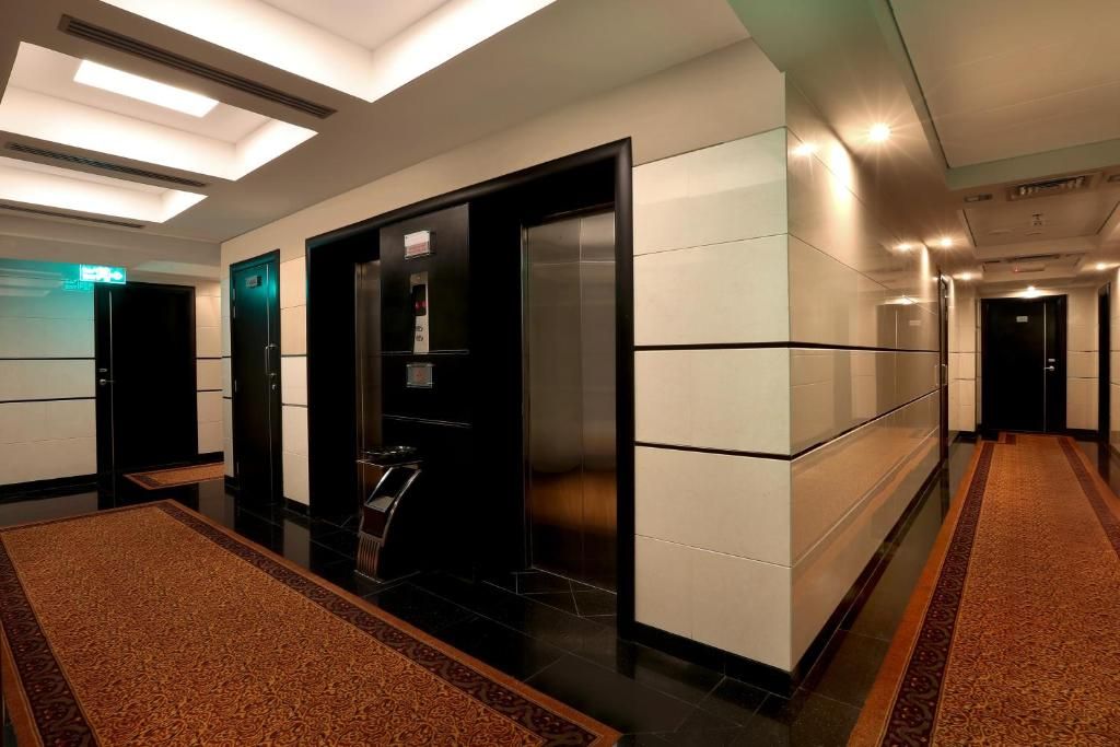 Royal Grand Suite Hotel фото 30