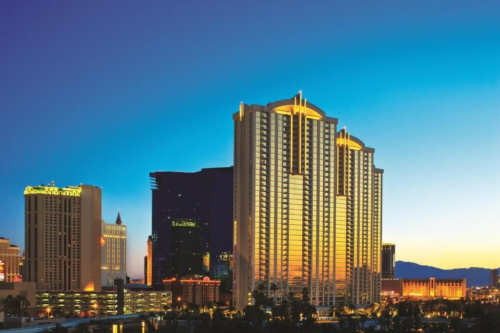 The Signature at MGM Grand - All Suites фото 25