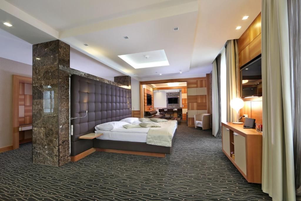 Hotel St. Gotthard фото 13