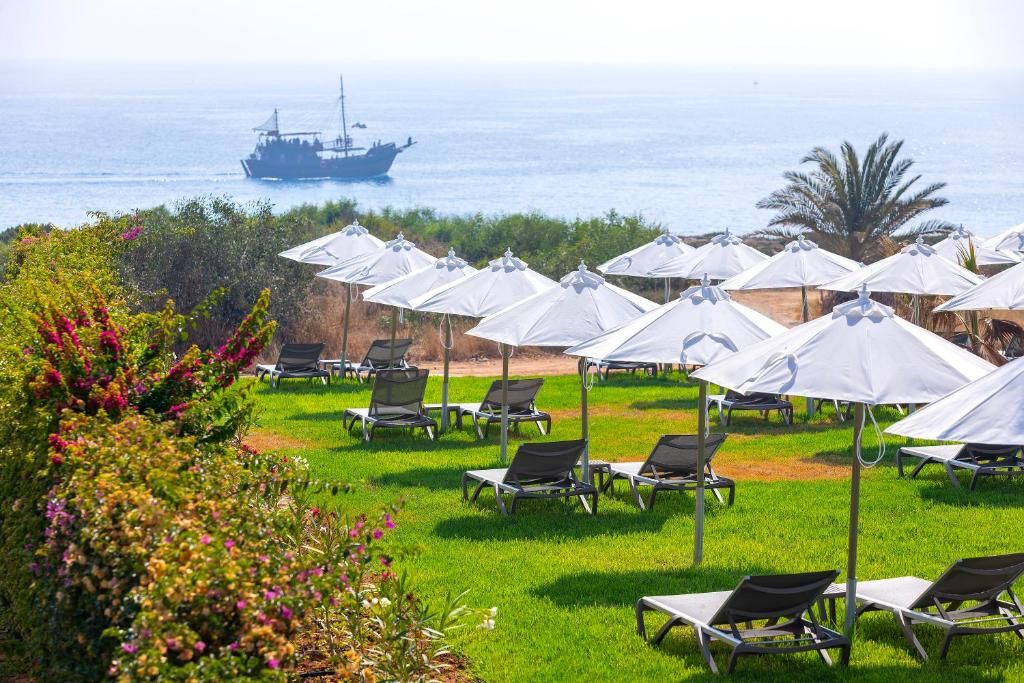 Leonardo Crystal Cove Hotel & Spa - by the sea (only adults 16+) фото 82