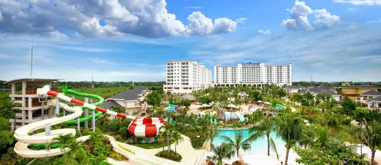 Фото отеля Jpark Island Resort & Waterpark Cebu - Multiple Use Hotel