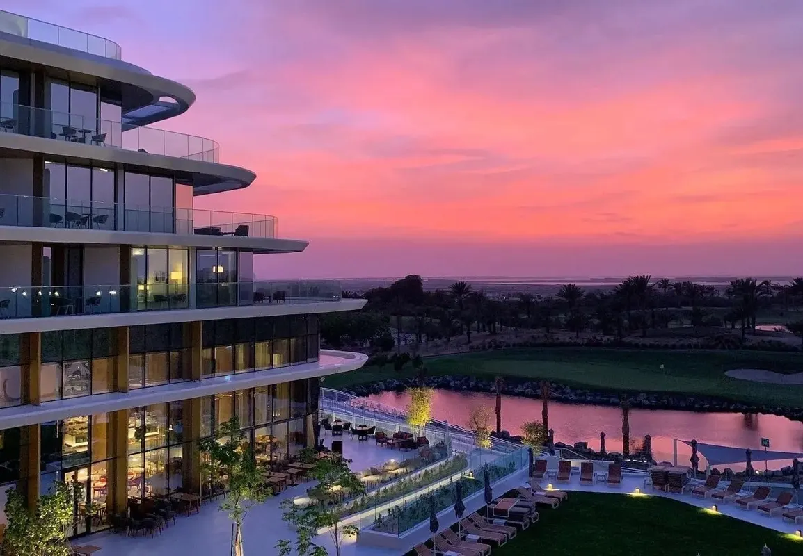 Курортный отель JA The Resort - JA Lake View фото 0