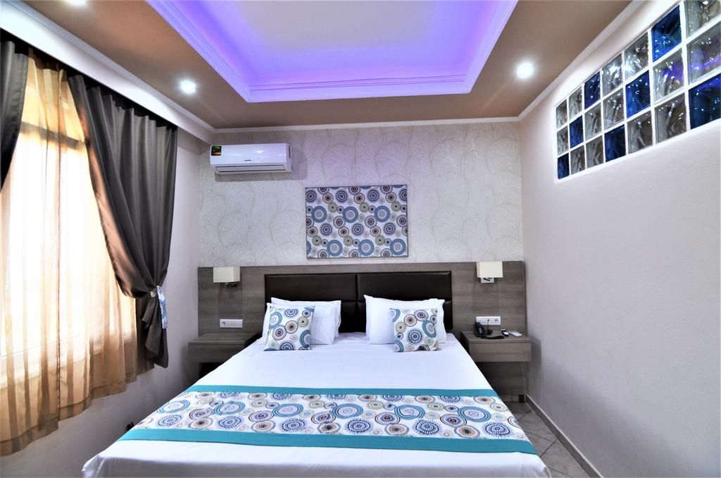 Grand Beach Hotel фото 9