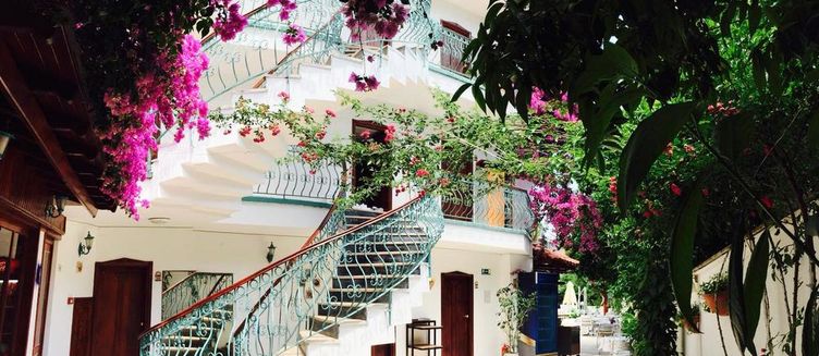 Фото отеля İpek Hotel