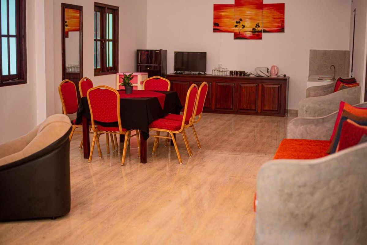 Guest House «Sundowners Guest House» фото 7
