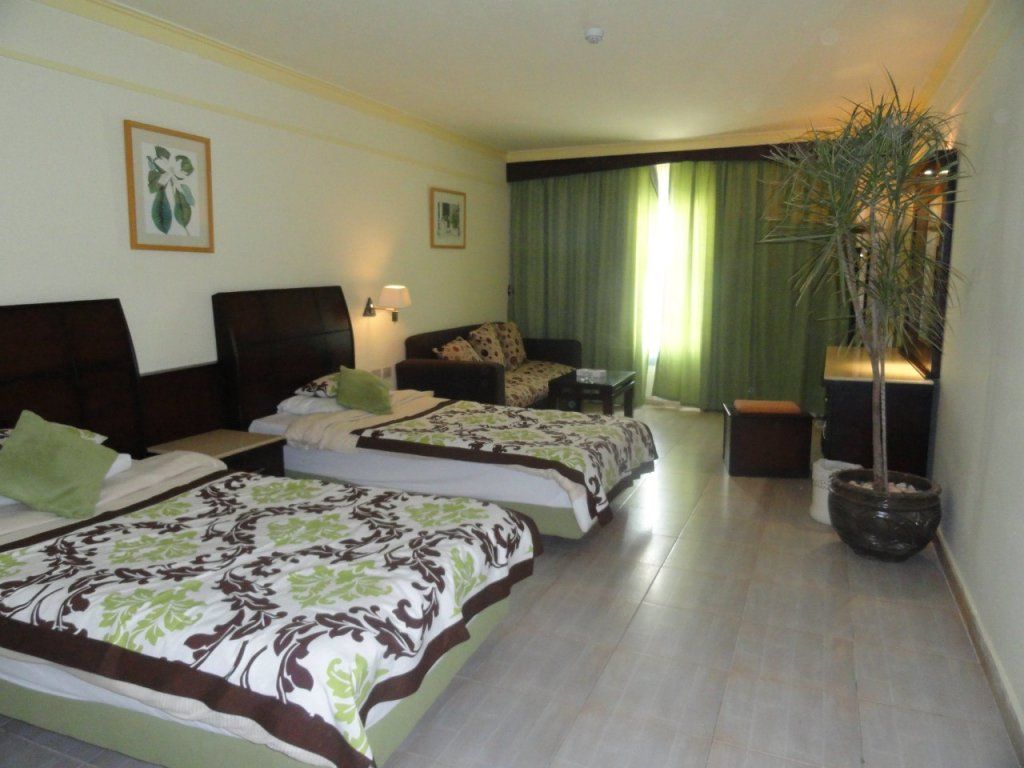 Dessole Royal Rojana Resort фото 4