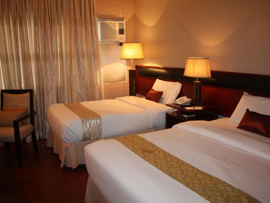 Allure Hotel & Suites фото 25