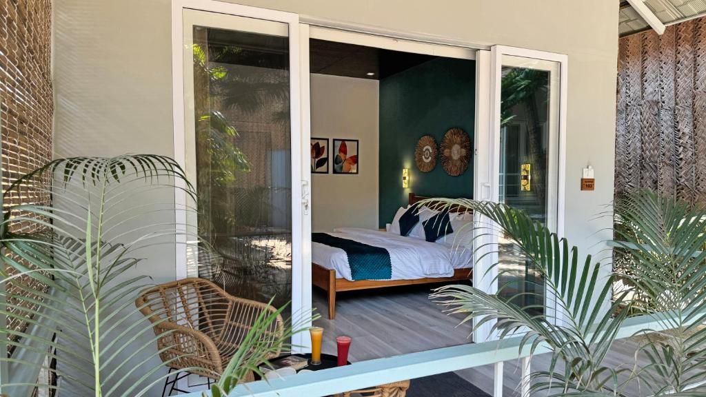 Royal Touch Beach Huts фото 16