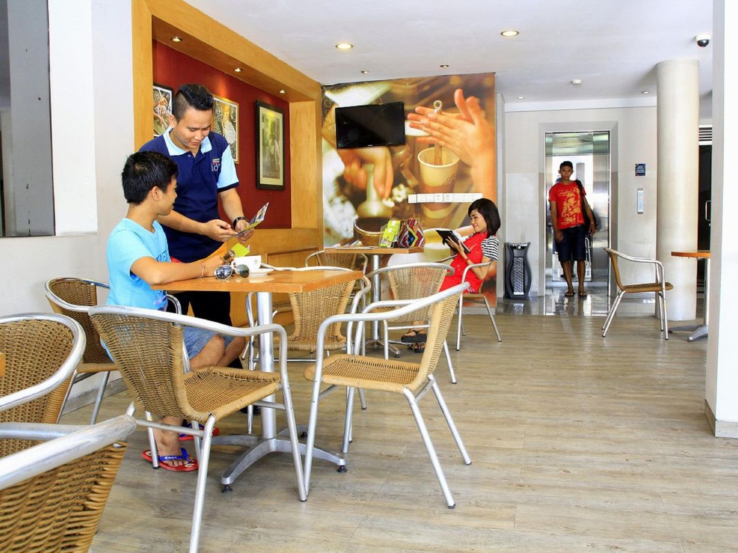 Loft Legian Hotel фото 9