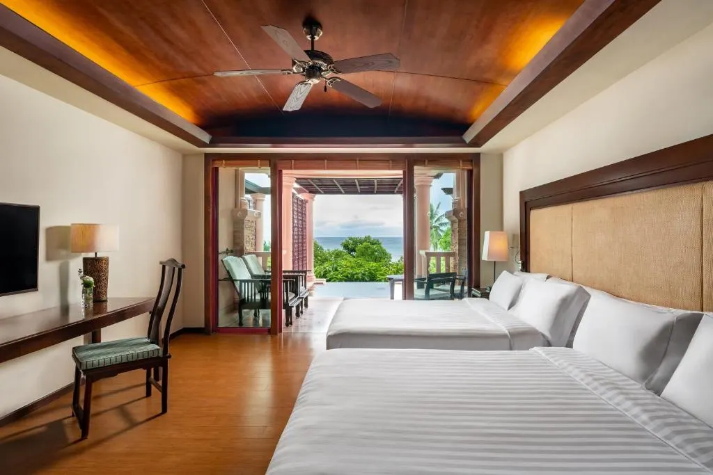 Centara Grand Beach Resort Phuket фото 140