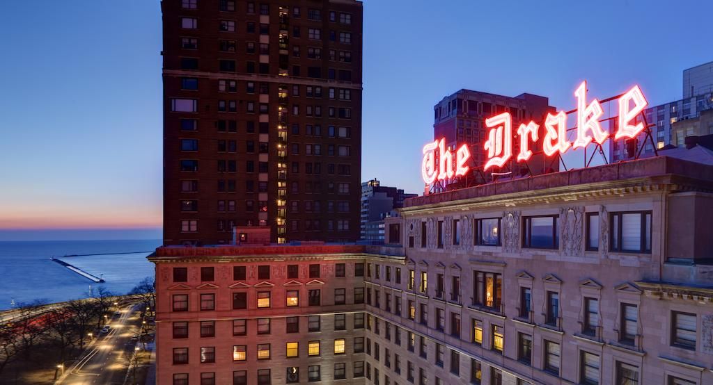 The Drake, A Hilton Hotel фото 23