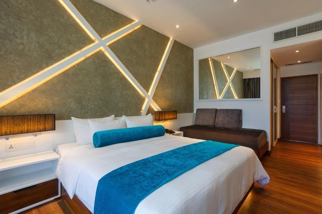 Camelot Beach Hotel фото 36