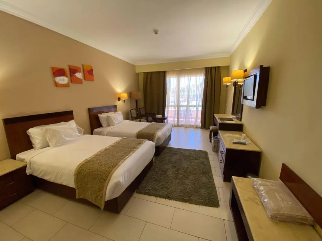 Regency Plaza Aqua Park & Spa Resort фото 3