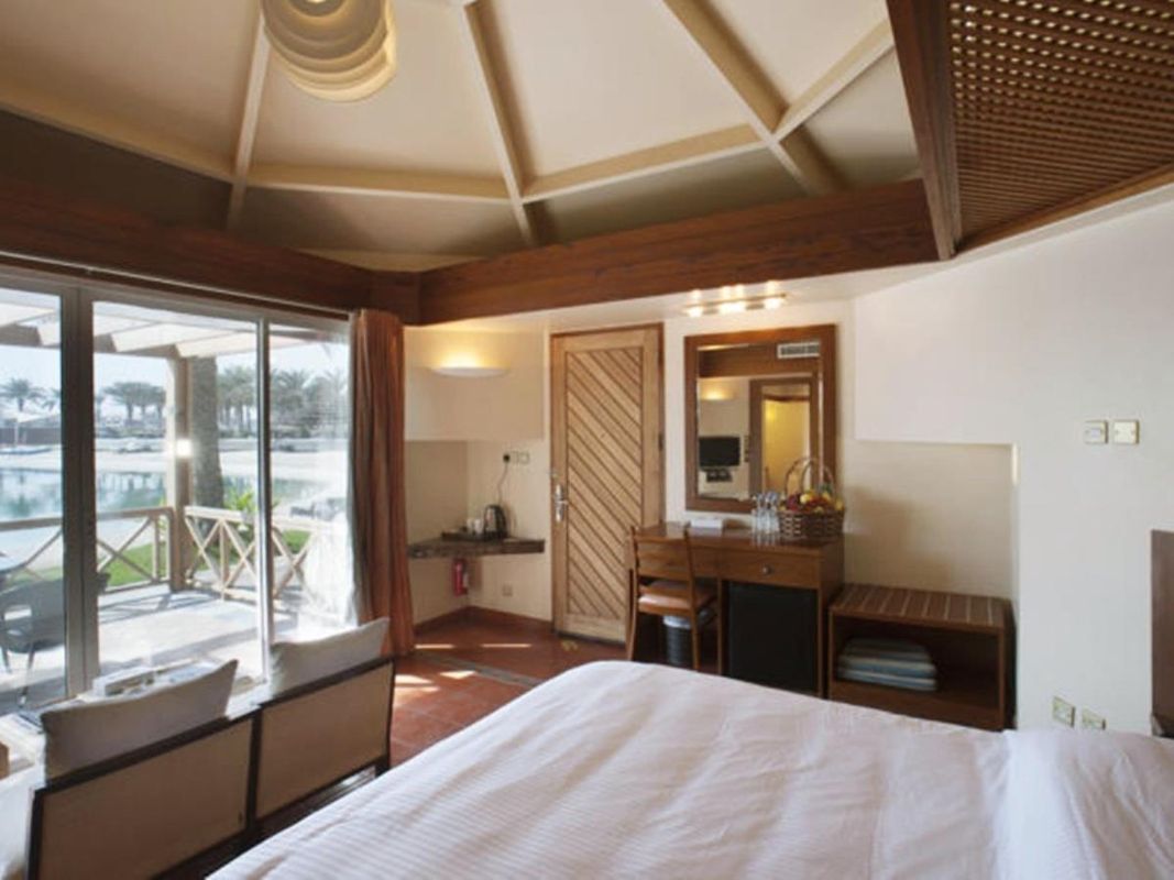 Al Bander Hotel & Resort фото 63