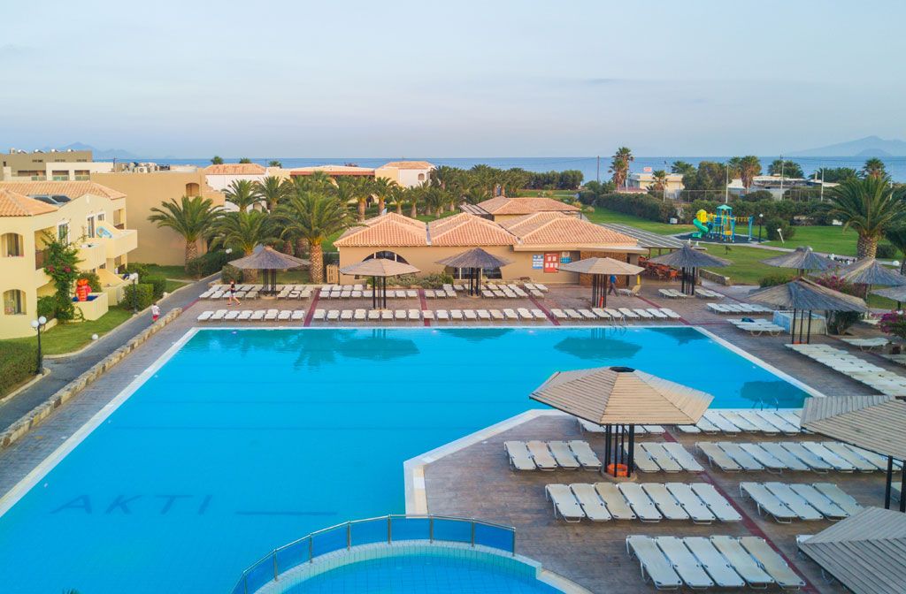 Akti Beach Club Hotel фото 19
