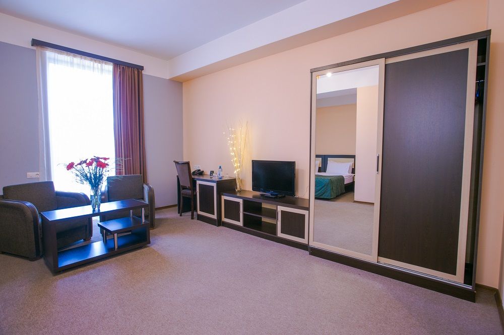 Ani Central Inn фото 23