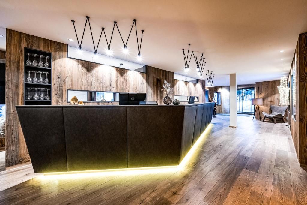 Hotel Alpina Sölden фото 3