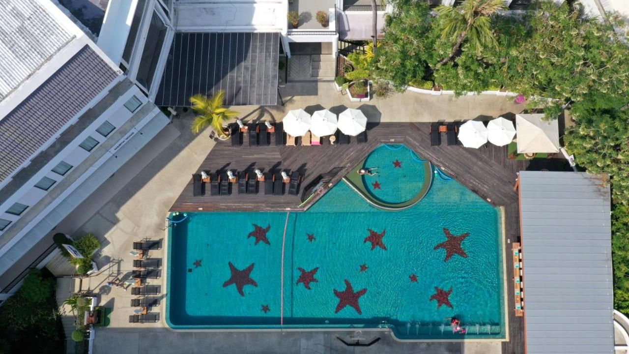 Sawaddi Patong Resort & Spa by Tolani фото 7