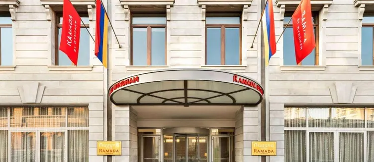 Фото отеля Ramada Hotel & Suites by Wyndham Yerevan