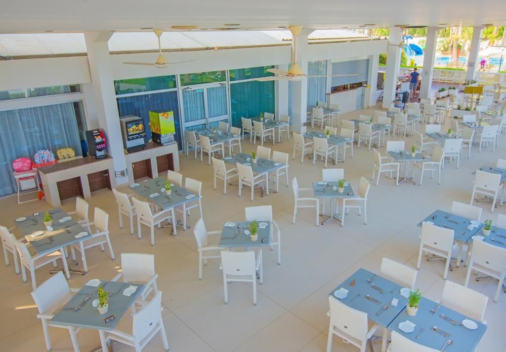 Dome Beach Hotel & Resort фото 6