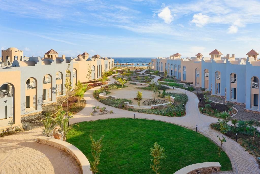 Lazuli Hotel Marsa Alam 5*, Марса Алам, Египет – отзывы и цены на туры в отель. Бронирование отеля онлайн Onlinetours.ru