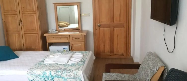 Фото отеля Tugay Hotel