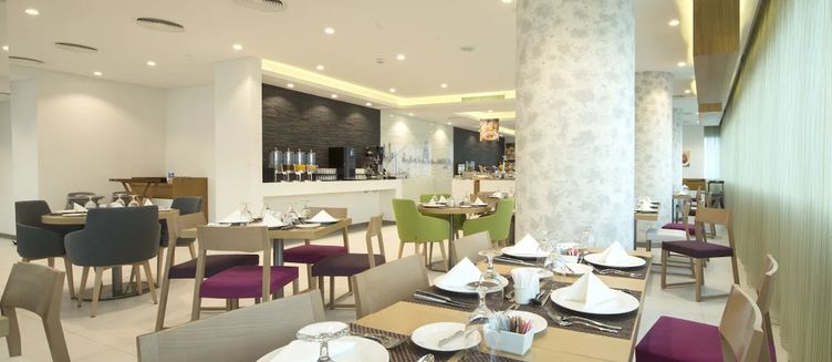 Фото отеля ibis Styles Manama Diplomatic Area