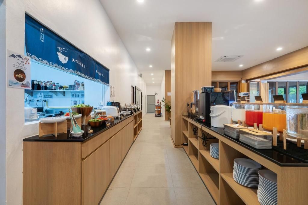 Kokotel Rayong Beachfront фото 8