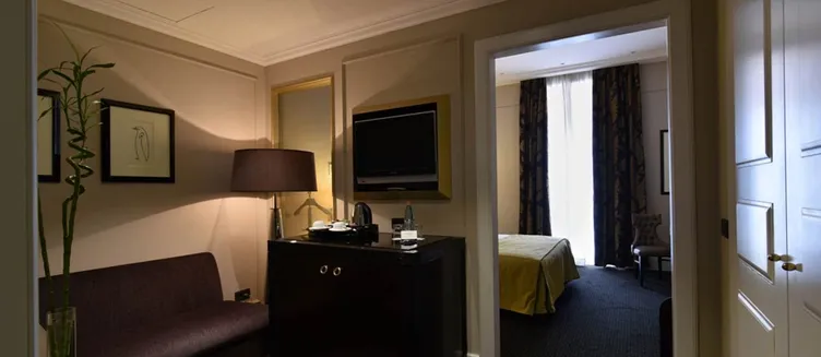 Фото отеля Grand Hotel Yerevan