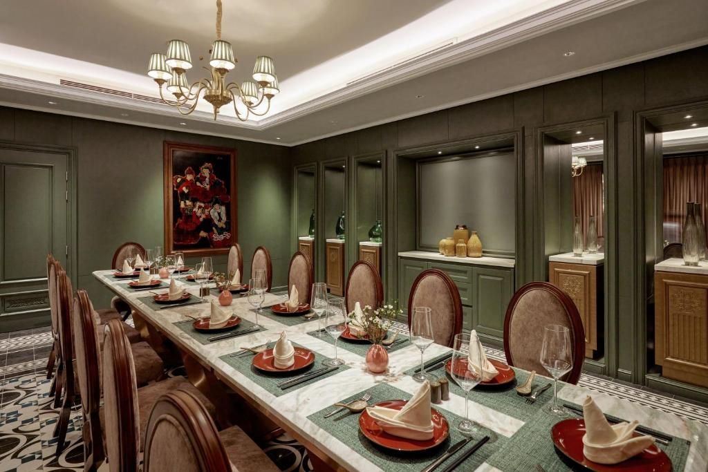 Peridot Grand Luxury Boutique фото 47