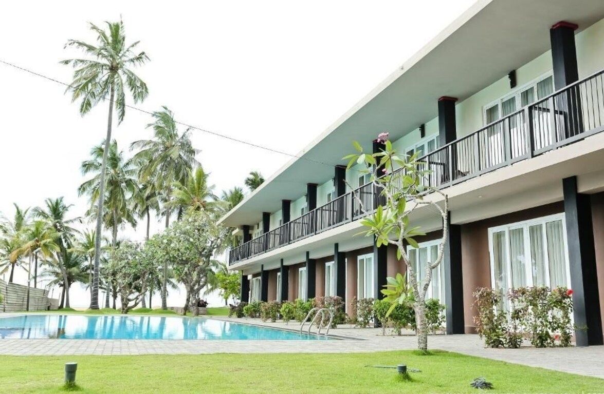 Golden Star Beach Hotel фото 12