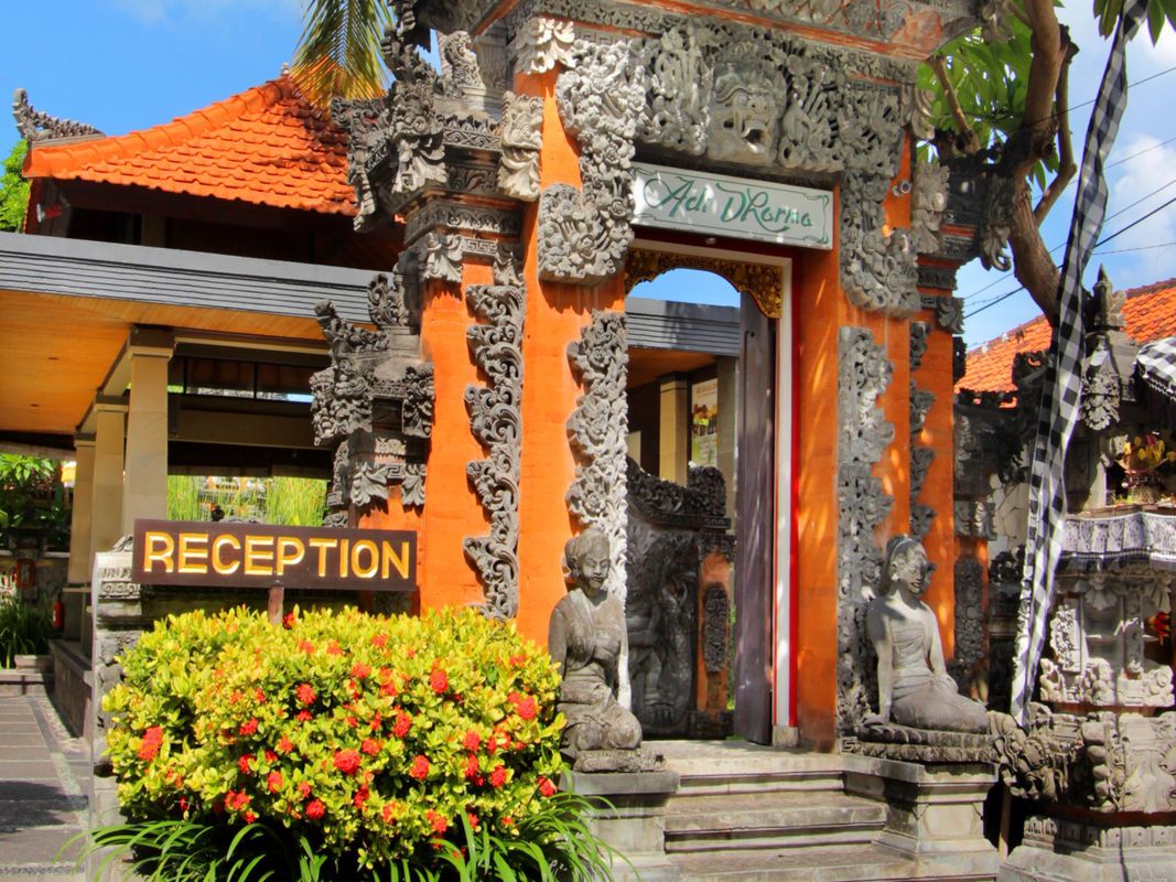 Adi Dharma Hotel Legian фото 38