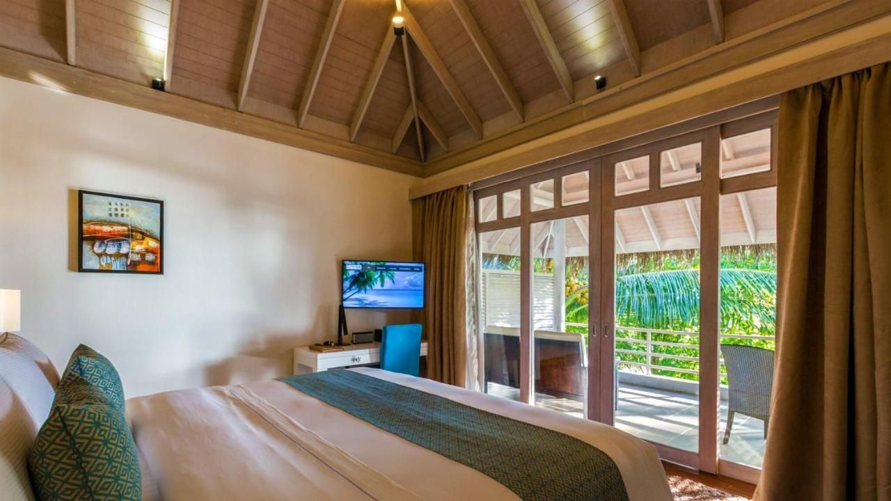 NH Maldives Kuda Rah Resort фото 42