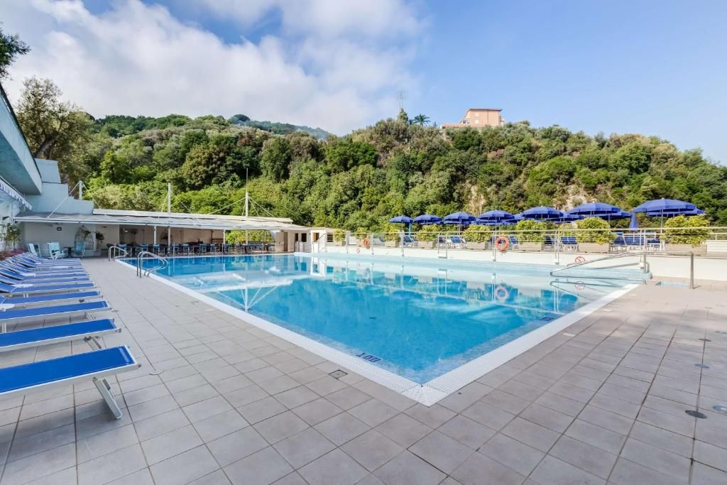 BEST WESTERN Hotel La Solara Sorrento фото 61