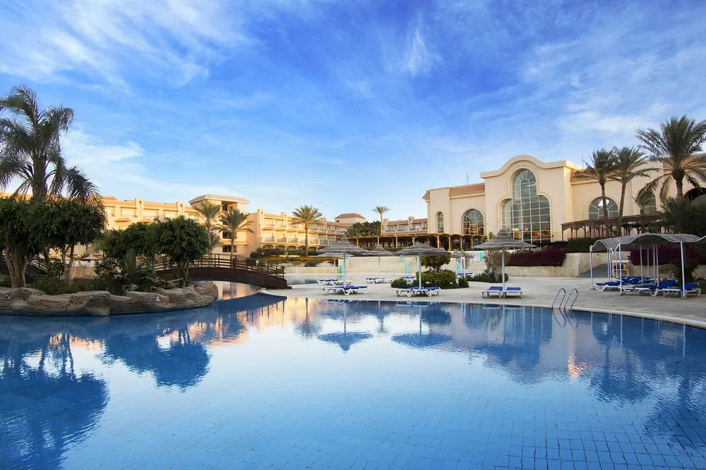 Pyramisa Beach Resort Sahl Hasheesh фото 2