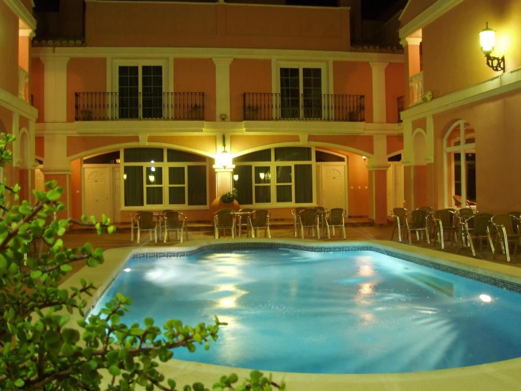 Lloyds Beach Club фото 11