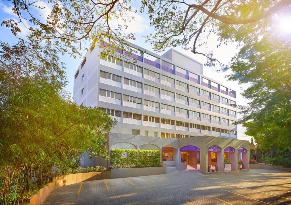 Vivanta Bengaluru Residency Road фото 0
