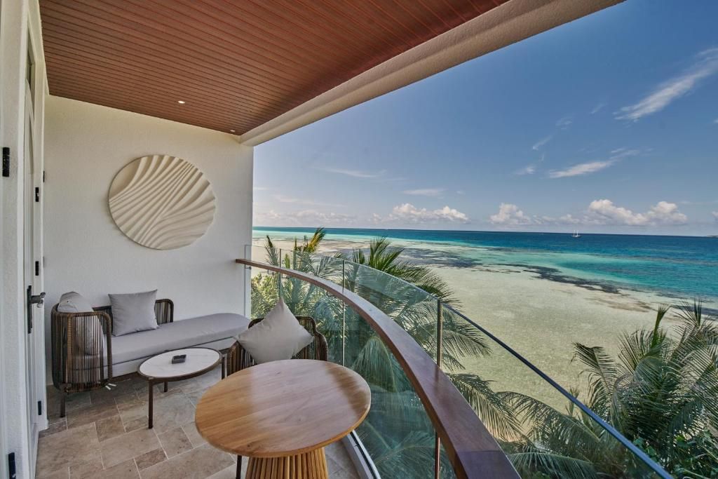Stone Hotels Dhiffushi фото 43