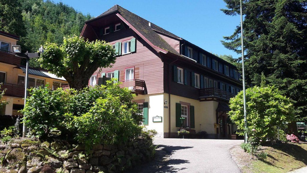Waldhotel Forellenhof фото 0