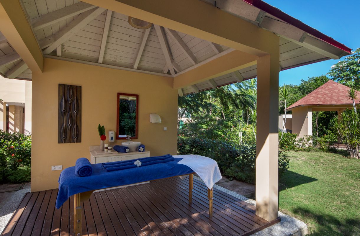 Memories Flamenco Beach Resort фото 30