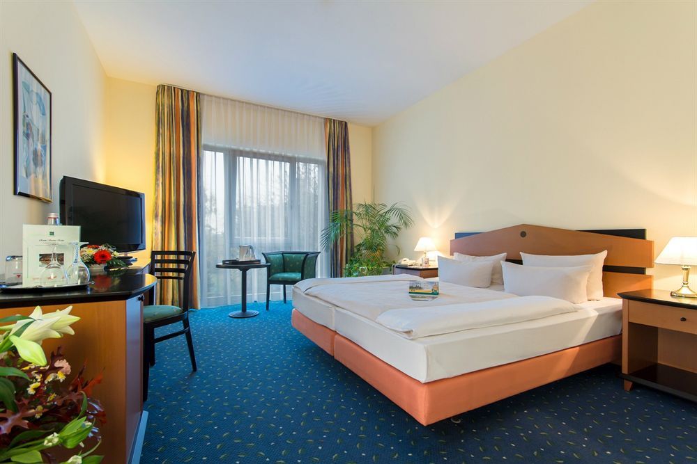 Quality Hotel Plaza Dresden фото 57