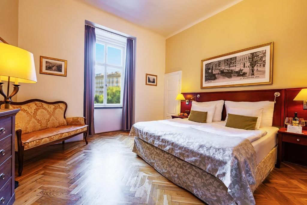 Wenceslas Square Hotel фото 25